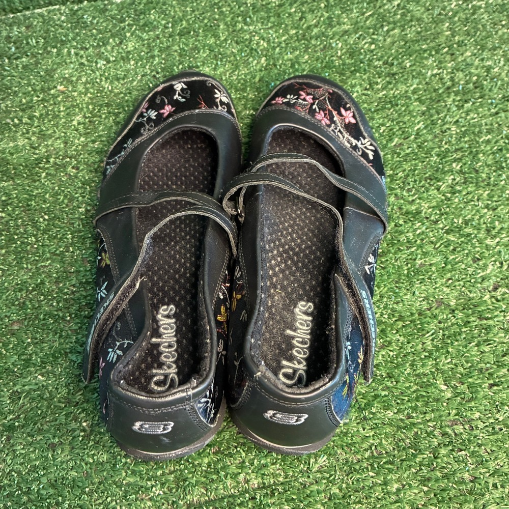 Skechers Bikers Floral Embroidery Mary Jane Comfort Walking Shoe Black Women 7.5 - Picture 5 of 9